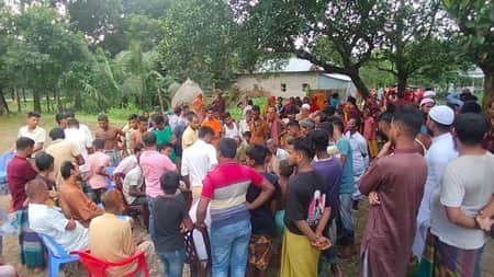 শ্রীপুরে সাঁতার কাটতে গিয়ে পুকুরে ডুবে শিশুর মৃত্যু শ্রীপুরে সাঁতার কাটতে গিয়ে পুকুরে ডুবে শিশুর মৃত্যু