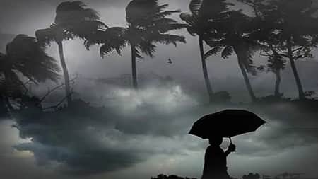 সকাল ৯টার মধ্যে ৬০ কিমি বেগে ঝড়ের পূর্বাভাস Jhor