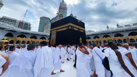 যারা আর হজ এবং ওমরাহ পালন করতে পারবেন না Omrah