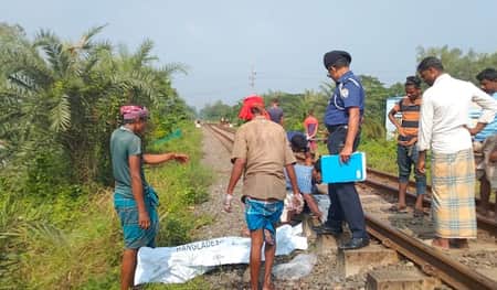গাজীপুরে ট্রেনে কাটায় পড়ে অজ্ঞাত যুবক নিহত