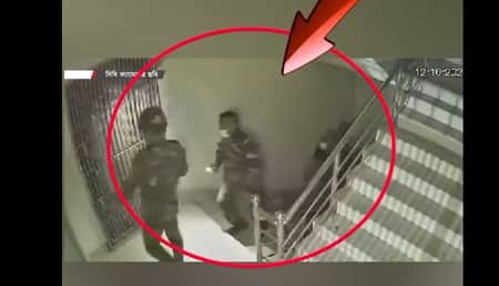 সেনাবাহিনী ও র্যাব এর পোশাক পরে ডা*কাতি