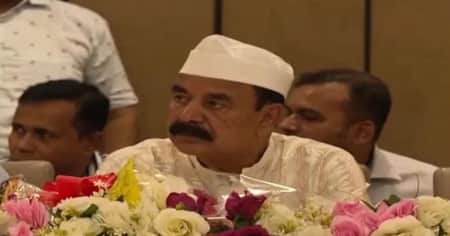 ছাত্ররা কেন রাজনীতিতে আসবে, সচিবালয়ে ঘোরাফেরা করবে: গয়েশ্বর Goyeshor