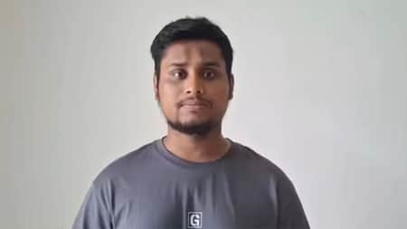 সরকার ও প্রশাসনকে যে বার্তা দিলেন হাসনাত HASANAT