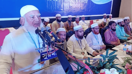 গণঅভ্যুত্থানের ক্রেডিট কোনো দলের নয়, এর ক্রেডিট শুধু ছাত্র-জনতার