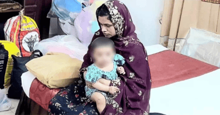 পর পর দুই বছর অন্তঃসত্ত্বা হওয়ায় অধ্যক্ষকে চাকরিচ্যুত করল কর্তৃপক্ষ