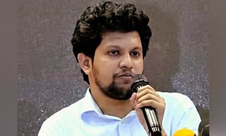 শপথ নিলেও কোনো মন্ত্রণালয়ের দায়িত্ব দেওয়া হয়নি মাহফুজ আলমকে