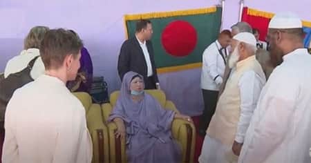 সেনাকুঞ্জে খালেদা জিয়ার সঙ্গে জামায়াত আমীরের কুশল বিনিময়