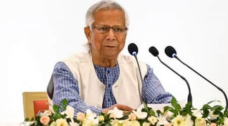 আমরা এক পরিবার, কেউ কারো শত্রু হবো না : প্রধান উপদেষ্টা Chief-advisor-Muhammad-Yunus-BG