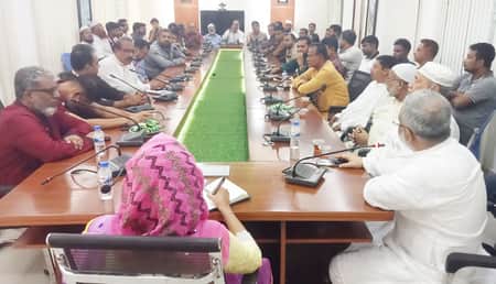 কালীগঞ্জে বিএনপি নেতৃবৃন্দের সাথে ইউএনও'র মত বিনিময়