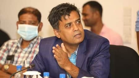 আ. লীগ সমাবেশ করার চেষ্টা করলে কঠোর হাতে দমন করা হবে : শফিকুল আলম Sochib
