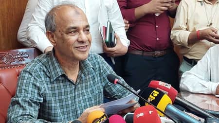 পিলখানার ঘটনার পুনঃতদন্ত দ্রুতই হবে : স্বরাষ্ট্র উপদেষ্টা addviser jahangir