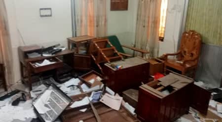 সোহরাওয়ার্দী কলেজে ব্যাপক ভাঙচুর, পরীক্ষা স্থগিত