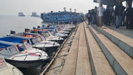 ৪ মাস পর চালু হলো আরিচা-কাজিরহাট নৌরুটে স্পিডবোট সার্ভিস
