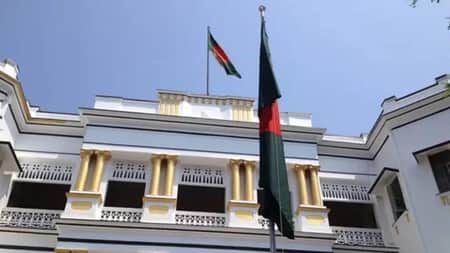 কলকাতা মিশনে ভারতীয়দের জন্য ভিসা সীমিত করল বাংলাদেশ Bangladesh e