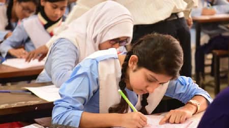 এসএসসি পরীক্ষার ফরম পূরণের সময় বাড়ালো