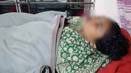 কলেজছাত্রীর আত্মহত্যার চেষ্টা
