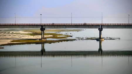 মহাপরিকল্পনা বাস্তবায়ন
