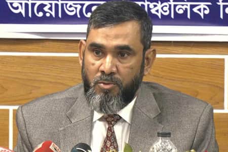 অনলাইনে প্রচারণা প্রার্থীরা