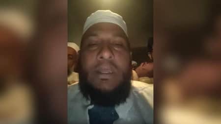 জামায়াত প্রার্থীকে অবরুদ্ধ