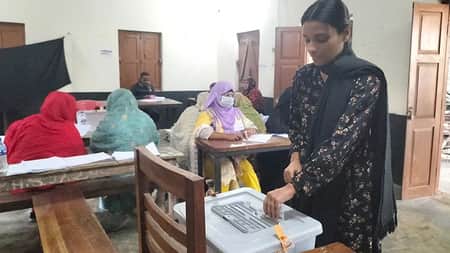 গোপালগঞ্জের তিন আসনেই জয়ী ‘না’ ভোট ভোট