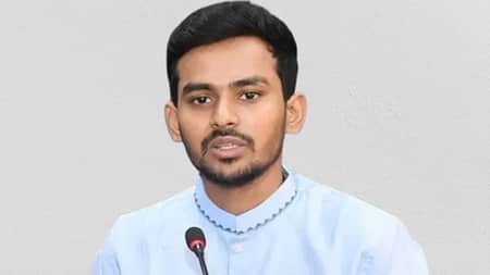 সাকিবকে খেলতে না দেওয়া দুর্নীতি হলে শাস্তি পেতে রাজি : আসিফ মাহমুদ আসিফ মাহমুদ