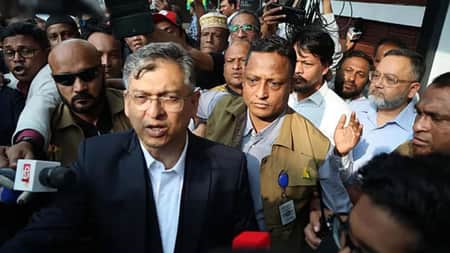 সব দেশের সঙ্গে সম্পর্ক হবে বন্ধুত্বপূর্ণ : সালাহউদ্দিন আহমদ সালাহউদ্দিন আহমদ