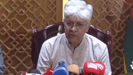 গৃহায়ন ও গণপূর্ত উপদেষ্টা