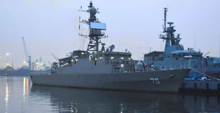 জাহাজ