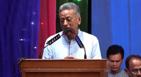 রাজনীতিবিদরা ইতিহাস লিখলে তা প্রোপাগান্ডা হয়ে যায় : আমীর খসরু আমীর খসরু