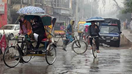 বৃষ্টির আভাস