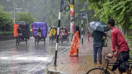 হালকা বৃষ্টির সম্ভাবনা