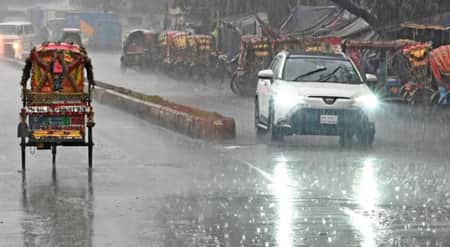 বৃষ্টি আবহাওয়া: ঢাকায় মেঘলা আকাশ, তাপমাত্রা বাড়ার ইঙ্গিত বৃষ্টি আবহাওয়া