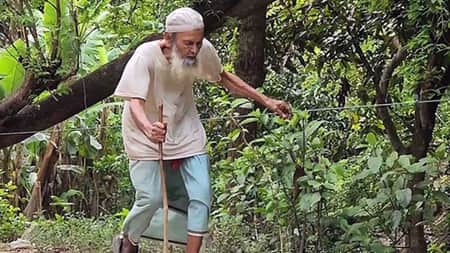 অন্ধ মুয়াজ্জিন আব্দুর রহমান