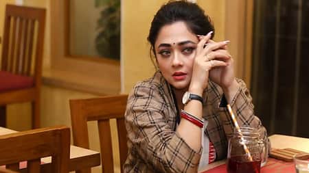 অভিনেত্রীকে ধর্ষণ