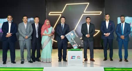 ‘ইউনিয়নপে’ ডেবিট ও ক্রেডিট কার্ড চালু করল ট্রাস্ট ব্যাংক Trust Bank launches UnionPay debit and credit card