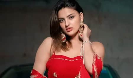 ত্রিশে থমকে গেল অভিনেত্রীর জীবন অভিনেত্রী