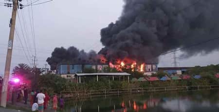 কেরানীগঞ্জের গ্যাসলাইট কারখানায় আগুনে নিহত ৫ কেরানীগঞ্জের গ্যাসলাইট কারখানা