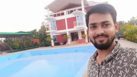 প্রাণ হারান