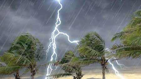 বজ্রবৃষ্টির আভাস