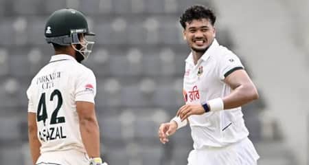 সিলেট টেস্টের দ্বিতীয় দিনে পাকিস্তানের ৪ উইকেট তুলে লাঞ্চে বাংলাদেশ বাংলাদেশ