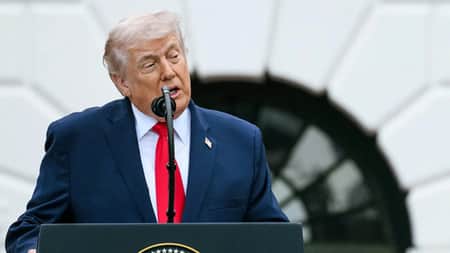 আলোচনা চলমান