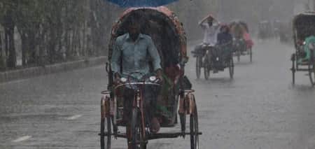 ভারি বর্ষণের আভাস