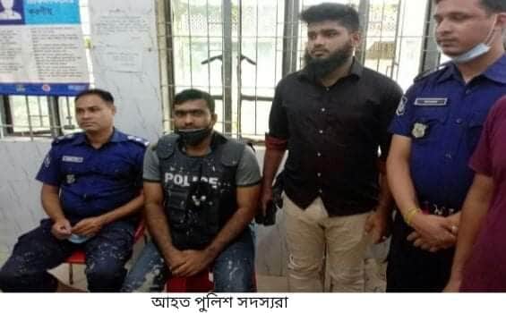 দুই চেয়ারম্যানের লোকদের সংঘর্ষে পুলিশসহ আহত ২৫