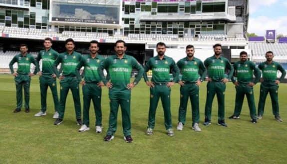 করোনা মোকাবিলায় ৫০ লাখ রুপি অনুদান পাকিস্তানি ক্রিকেটারদের