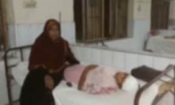 প্রেমের প্রস্তাব প্রত্যাখ্যান করায় কিশোরীকে কুপিয়ে জখম