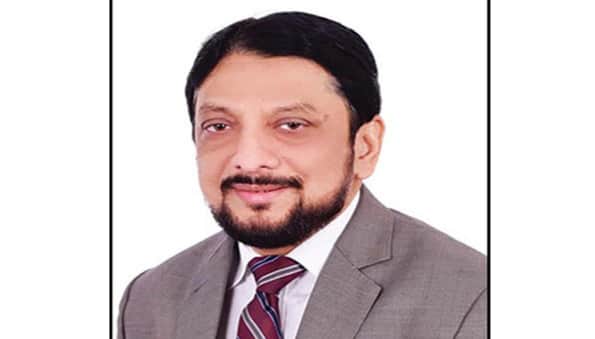 শহীদ বুদ্ধিজীবী কবরস্থানে সাবেক শিবির নেতাকে দাফন, বাড়ছে ক্ষোভ