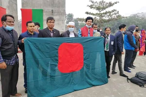 বেরোবিতে পতাকা বিকৃতির সত্যতা পেয়েছে তদন্ত কমিটি