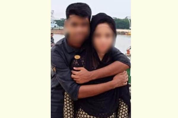 বিয়ের দাবিতে কুমিল্লায় অনশন পঞ্চগড়ের তরুণীর, অতঃপর…