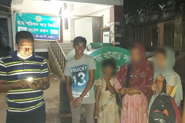 জামালপুরে নিখোঁজ সেই ৩ মাদ্রাসাছাত্রী ঢাকা থেকে উদ্ধার