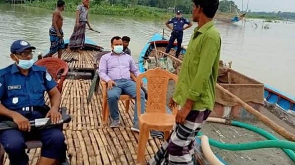 মানিকগঞ্জে ৪ বালু ব্যবসায়ীকে আড়াই লাখ টাকা জরিমানা